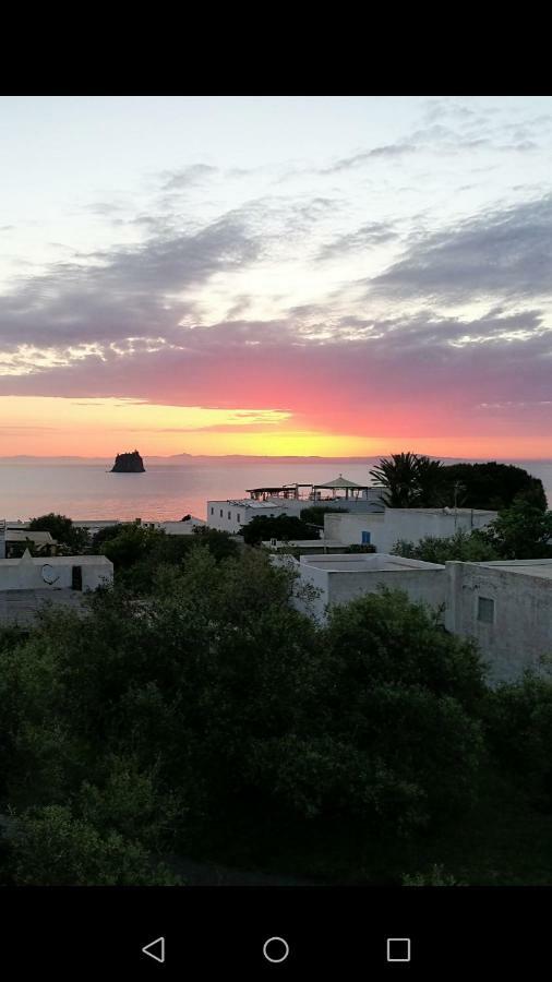 La Rosamarina Hotel Stromboli Eksteriør billede